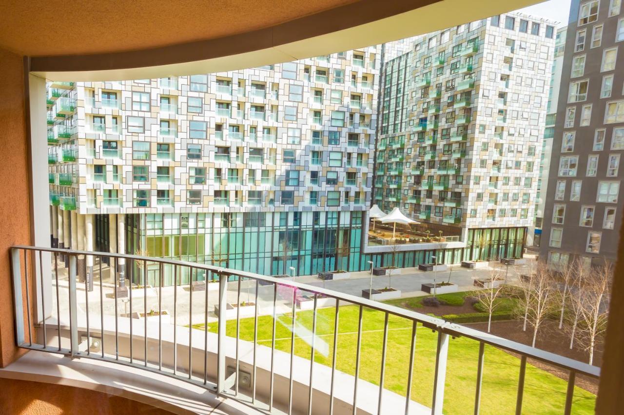 River Walk Suite - Canary Wharf Лондон Экстерьер фото